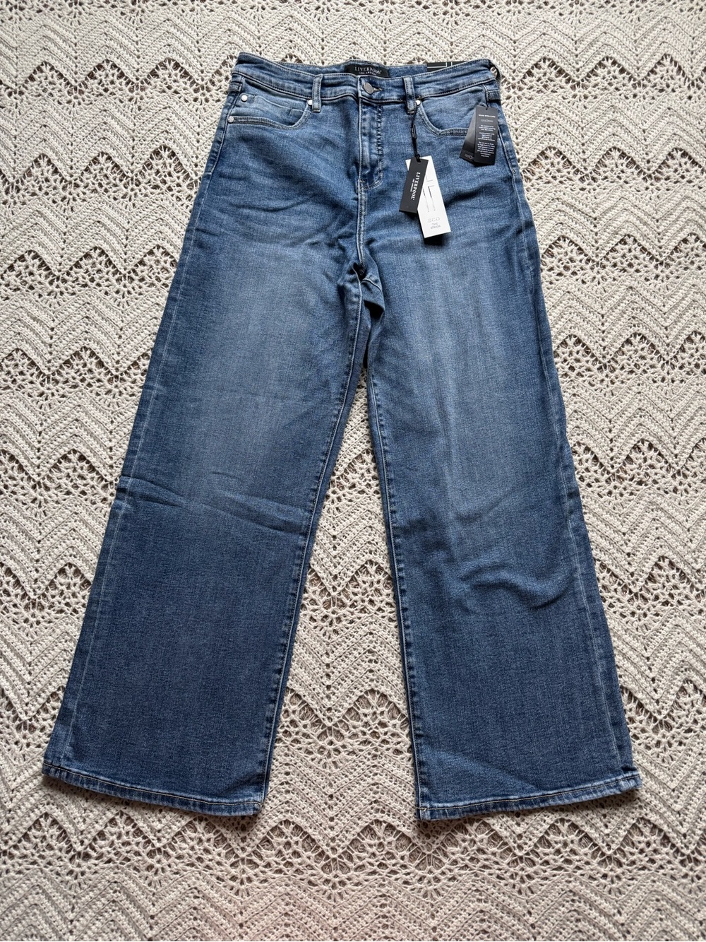 NWT Liverpool High-Rise Wide Leg Jeans Blue Straight Leg Size 10 Length 30